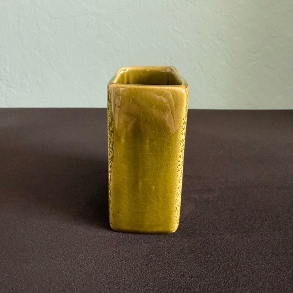 Ecuadorean Ceramic Utensil Holder - Picture 2 of 9